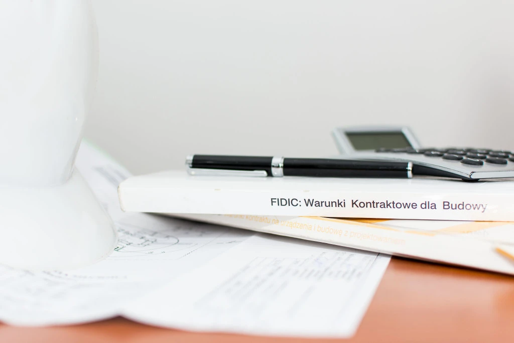 Zmiany FIDIC na niekorzyść Wykonawcy